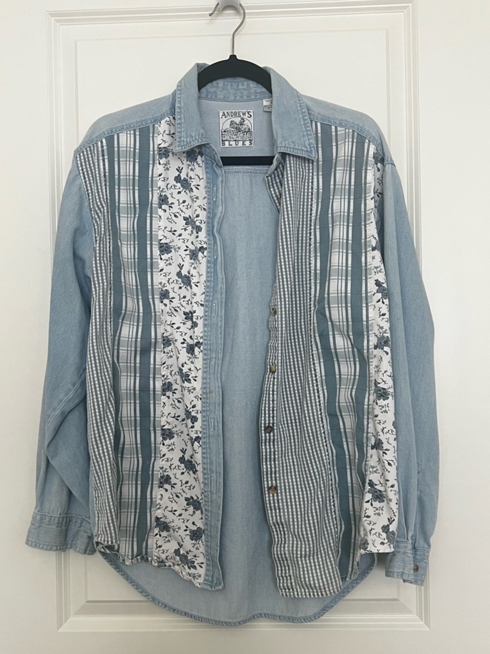 Andrewâs Blues 100% Cotton Chambray Floral Plaid Denim Button down size medium